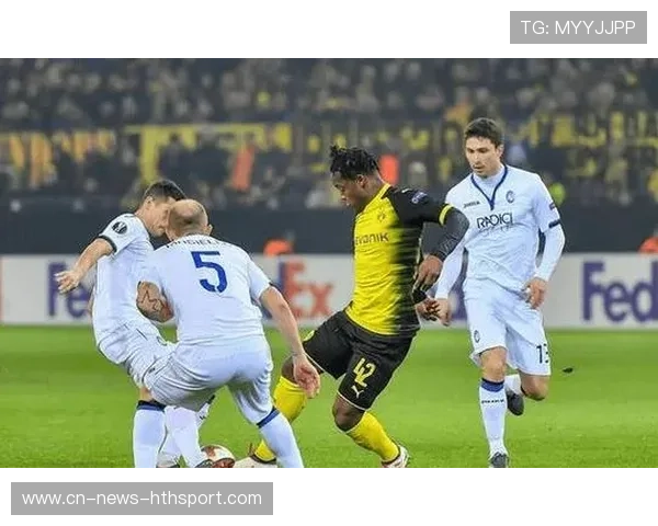 加拿大速度优势明显,多次压制对手防线